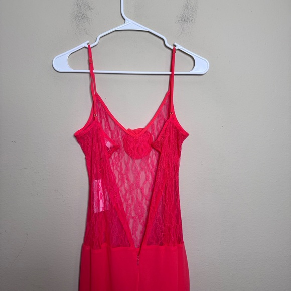 Lovers And Friends Chana Gown - Picture 12 of 14